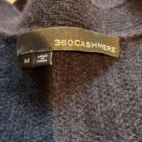 360 Cashmere Sweater - Picture 6 of 6